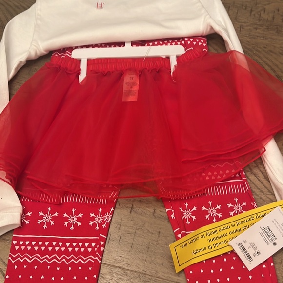 Carters 3 piece pj set - Picture 4 of 5